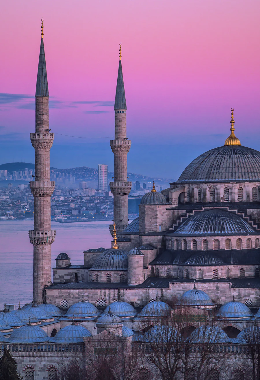 Domes and minarets of a mosque in Istanbul at dusk